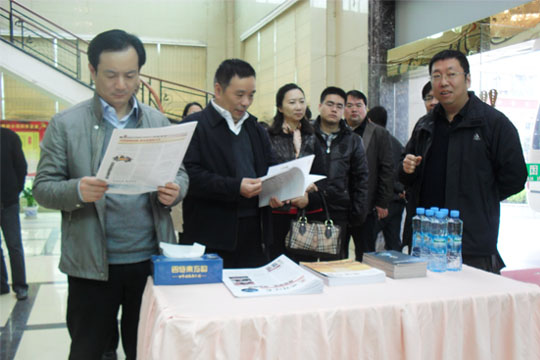 中國(guó)傳動(dòng)集團(tuán)廖恩榮總經(jīng)理一行來(lái)公司考察