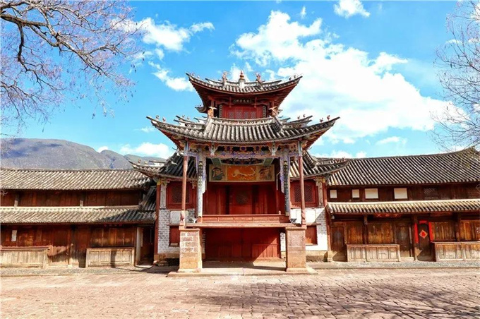 大理旅游攻略｜沙溪古道上的容顏如花開花落，來沙溪體驗徒步吧