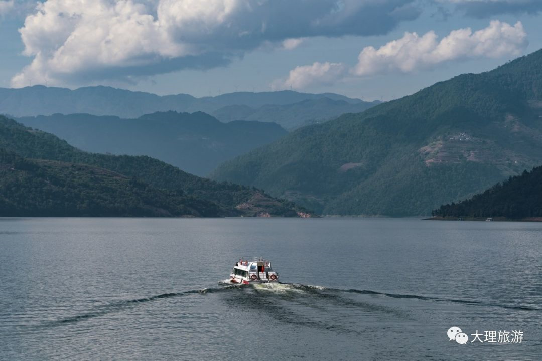 大理會務(wù)公司：“滇紅一號”游輪即將通航，“五彩瀾滄江”新玩法立馬走起！