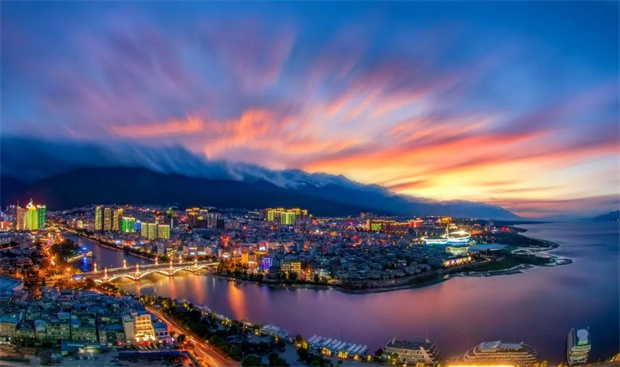 云南旅游,云南旅行社,云南團建公司,云南策劃公司,云南會議會展,云南活動執行,大理旅游,大理旅行社,大理團建公司,大理策劃公司,大理會議會議會展,大理活動執行：夜游大理，有多愜意？